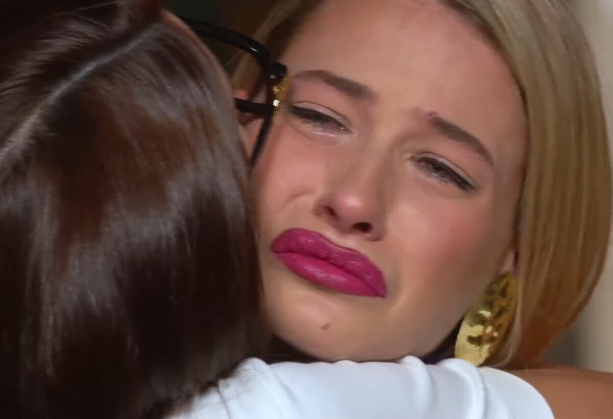 GNTM: Ξέσπασε σε κλάματα η Ελένη Ορκοπούλου μετά την κριτική της Ηλιάνας Παπαγεωργίου – «Μπορεί να αποχωρήσω»