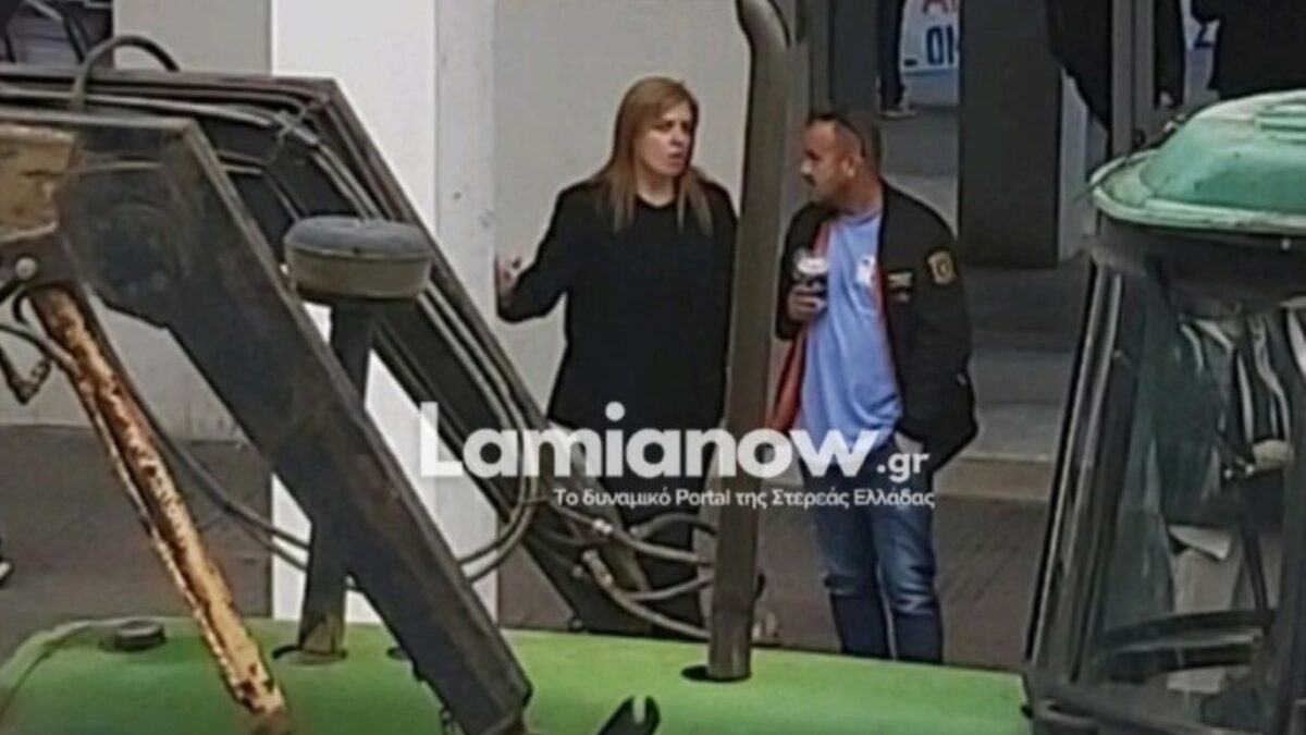 Η Γωγώ Τσαμπά