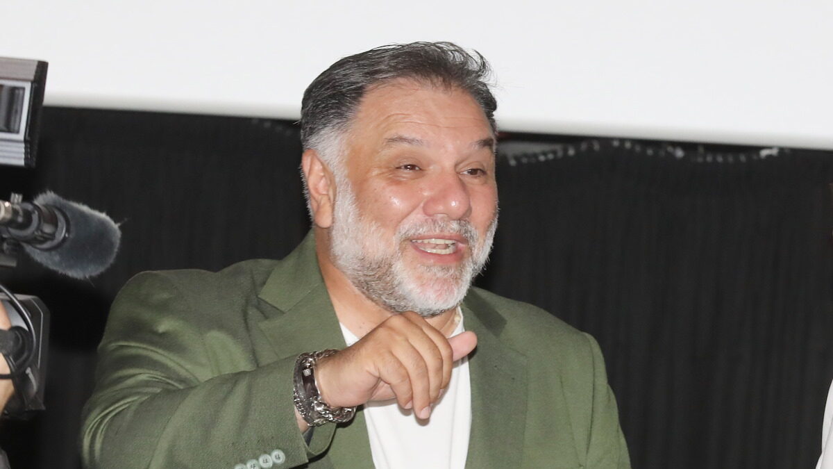 Γρηγόρης Αρναούτογλου