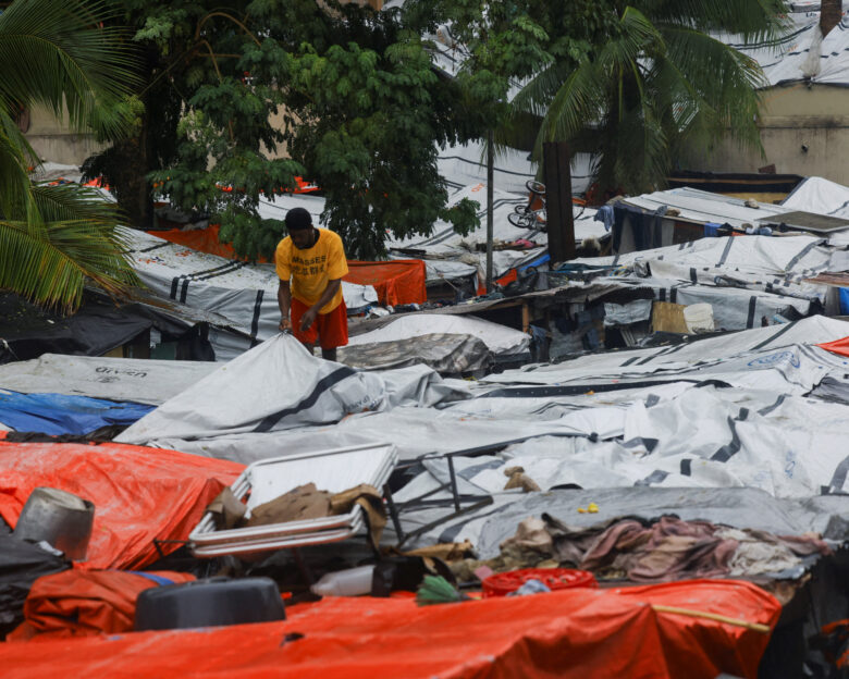 Τυφώνας Melissa: Τουλάχιστον 25 νεκροί στην Αϊτή μετά την υπερχείλιση ποταμού – Η Τζαμάικα παραλύει και βυθίζεται στο σκοτάδι