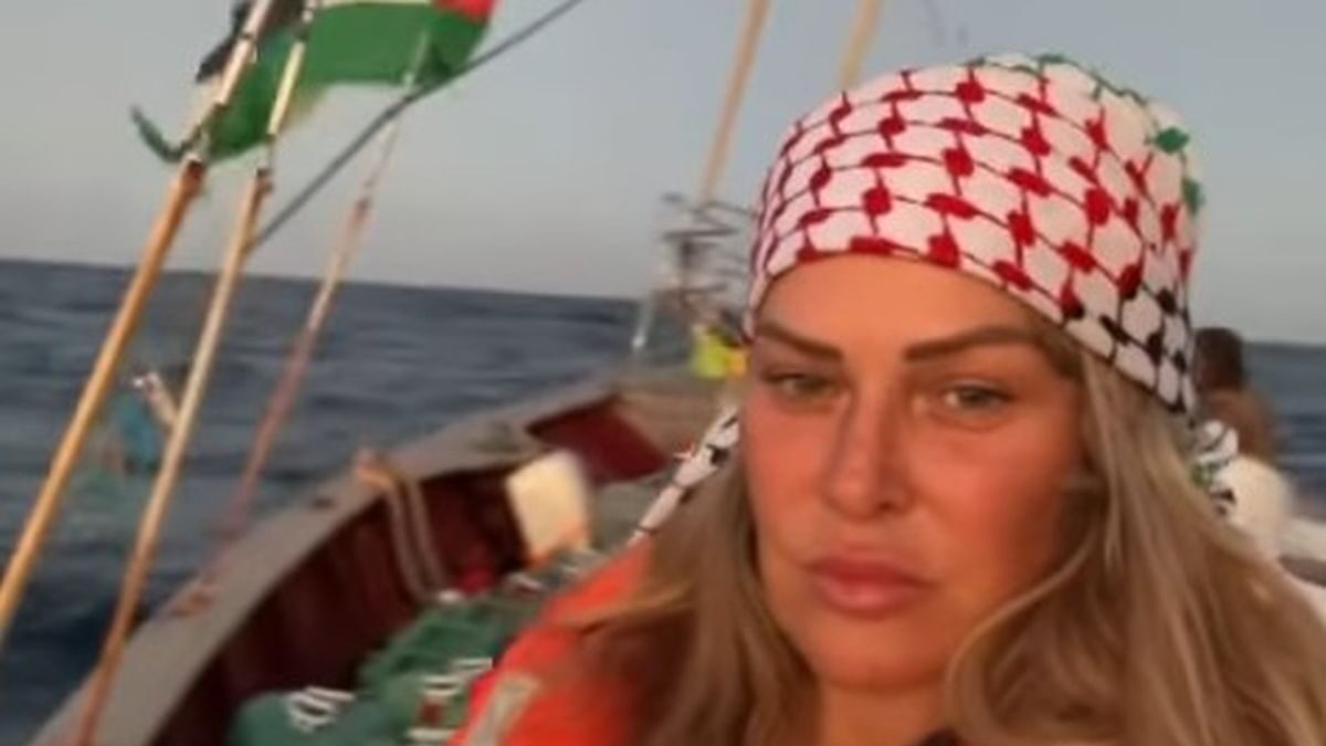 Η «Μπάρμπι της Γάζας» Ana Alcalde