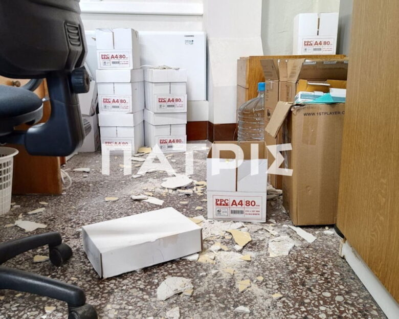 Ηράκλειο: Σοβάδες έπεσαν από το ταβάνι στη Λότζια – Δεν υπάρχουν αναφορές για τραυματίες