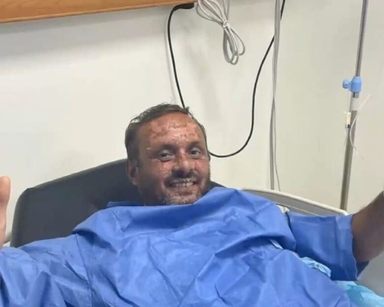 Ο Έλληνας φρουρός πλοίου που κολύμπησε επί 48 ώρες για να ξεφύγει από τους Χούθι – «Δεχτήκαμε 15 πυραύλους, ζούσαμε με το φόβο του θανάτου»