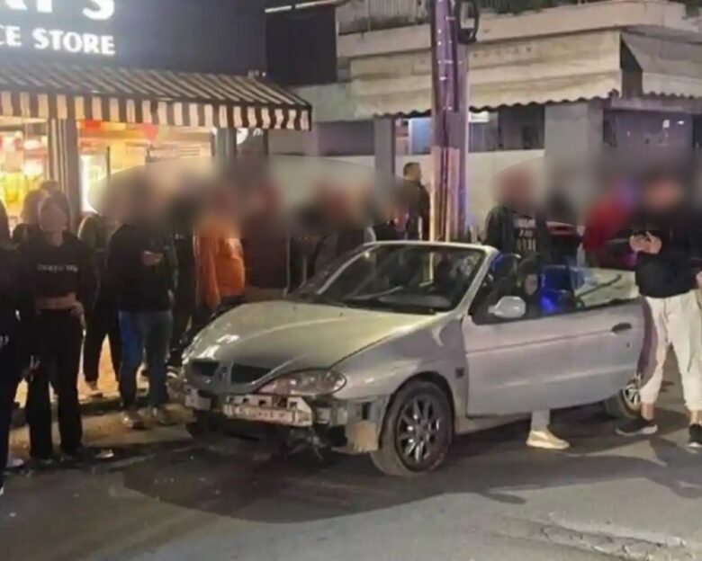 Περιστέρι: Οδηγός παρέσυρε με αυτοκίνητο μητέρα και παιδί – Εγκλωβίστηκε κάτω από το όχημα ο 2χρονος