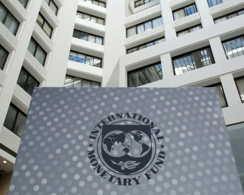 ΔΝΤ: Το χρέος των ΗΠΑ ξεπερνά αυτό της Ελλάδας και της Ιταλίας
