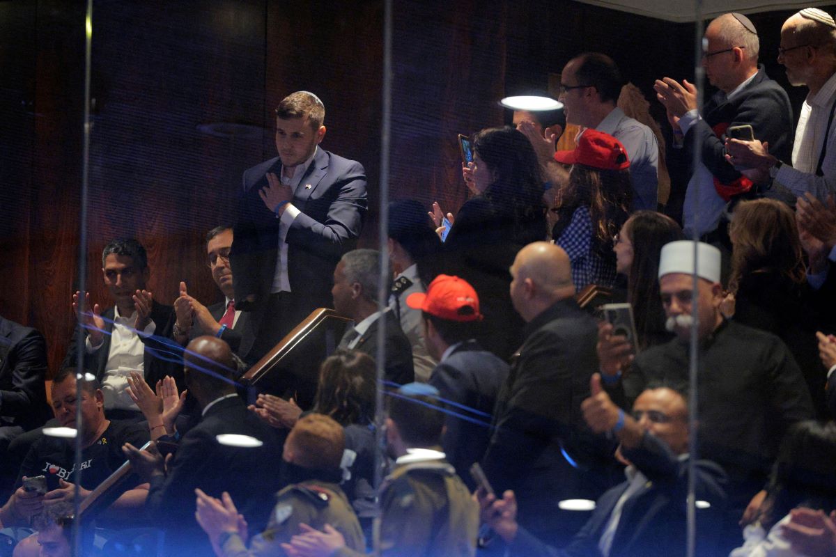 Israeli soldier Ari Spidz in Knesset