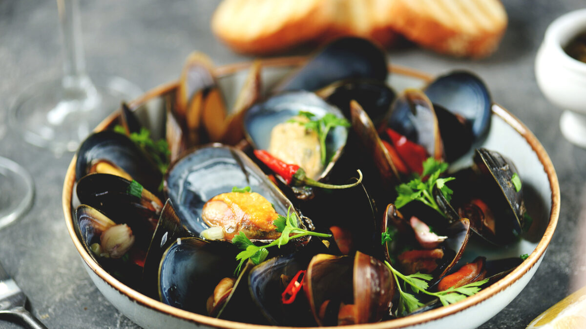 Μύδια αχνιστά λεμονάτα