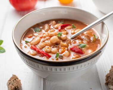 Σούπα με φασόλια χάντρες