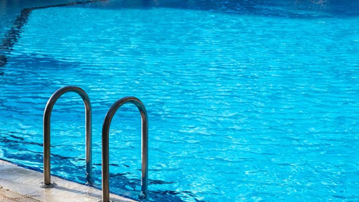 Διασωληνωμένο 3χρονο κοριτσάκι στη Ρόδο – Βρέθηκε στον πάτο πισίνας ξενοδοχείου