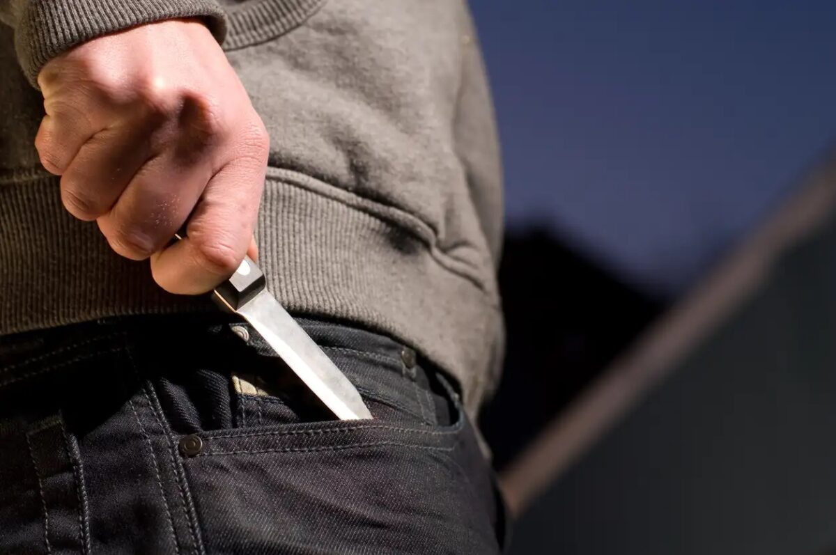Πάτρα: 17χρονος μαχαίρωσε συνομήλικό του στον λαιμό μετά από καβγά για οπαδικούς λόγους