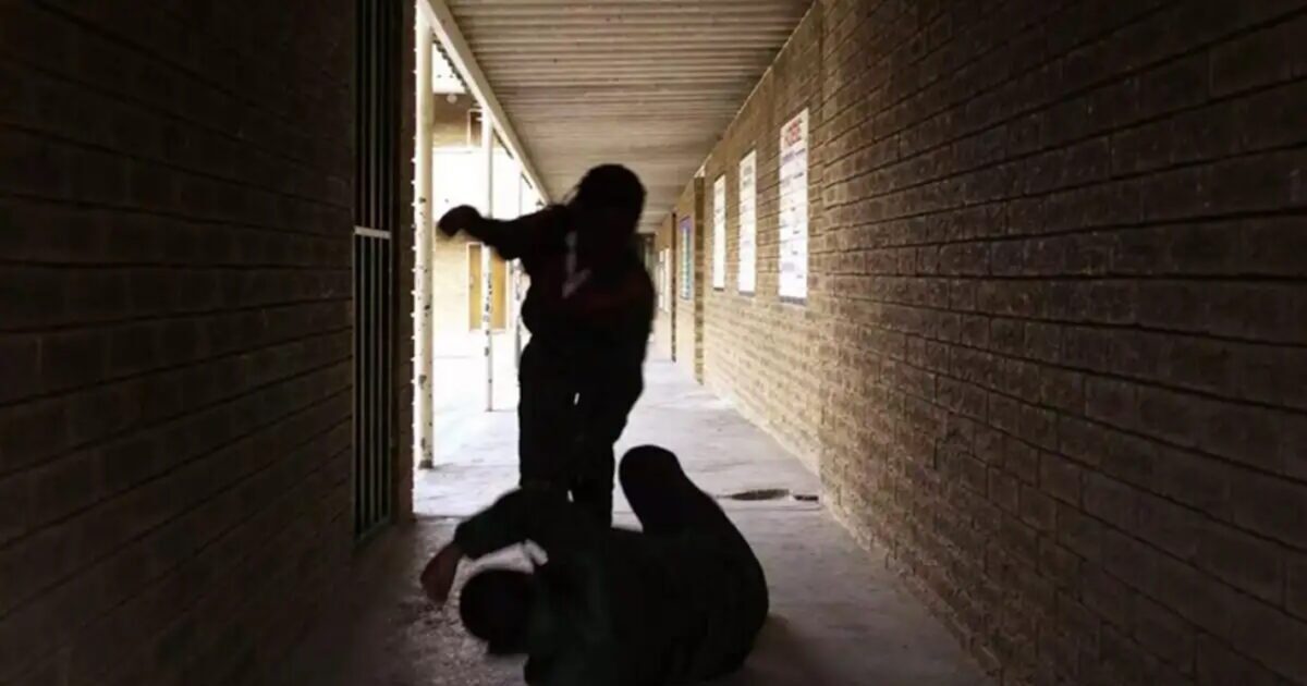 Moschato: The “gang of 183” behind the attack on the 13-year-old – “15 people are hitting me” he told his father