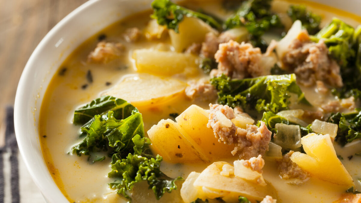 Σούπα με πατάτα και λουκάνικο