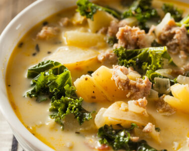 Σούπα με πατάτα και λουκάνικο