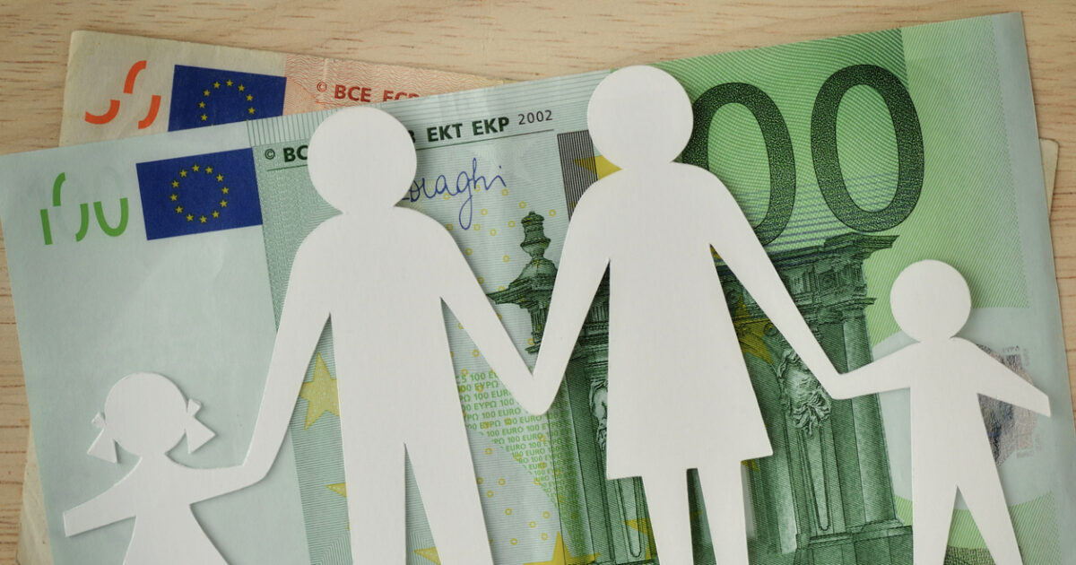 New Voucher up to 800 euros for parents: When do applications start and who are beneficiaries