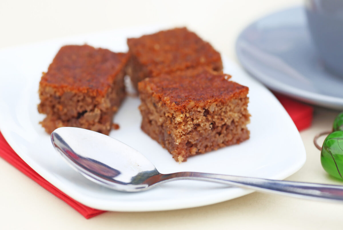 Σμυρναίικη καρυδόπιτα