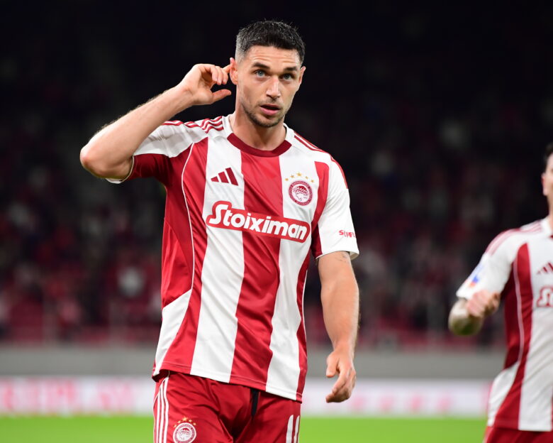 Ο Ρόμαν Γιάρεμτσουκ έβαλε υποψηφιότητα για το γκολ της χρονιάς στο Ολυμπιακός – Βόλος