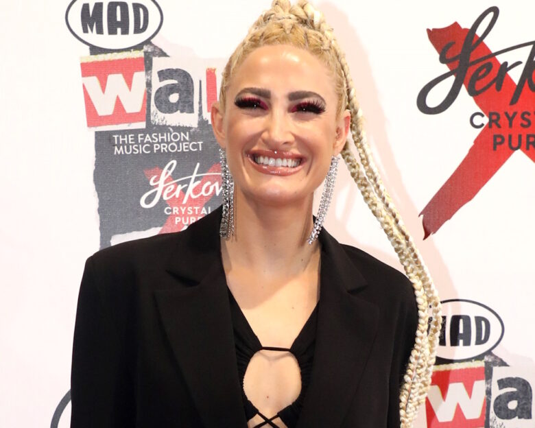 Ιωάννα Τούνη: Ο νέος σύντροφός είχε γιορτή και το «έκαψαν» με μπριζόλες, πάστες και χορό