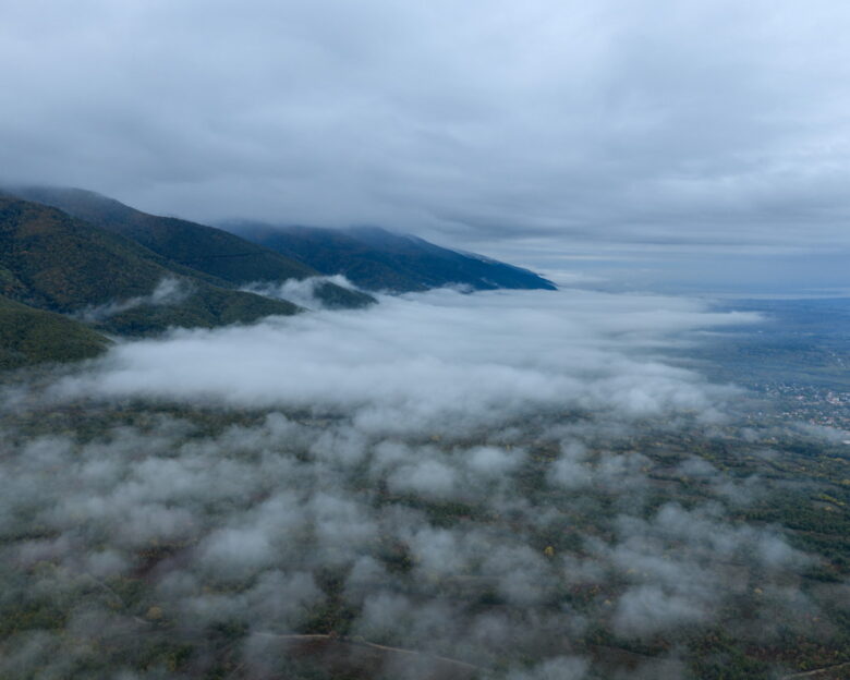 Καιρός σήμερα: Γκρίζος ο ουρανός σε όλη την Ελλάδα – Χωρίς βροχές, με θερμοκρασία που αγγίζει τους 23 βαθμούς