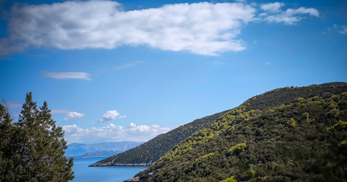 Weather Tomorrow: At 26 degrees the temperature – 7 beaufort the winds in the Aegean
