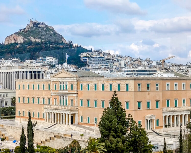 Καιρός αύριο: Άνοδος της θερμοκρασίας έως 25 βαθμούς στην Αττική – Τοπικές βροχές στην Κρήτη