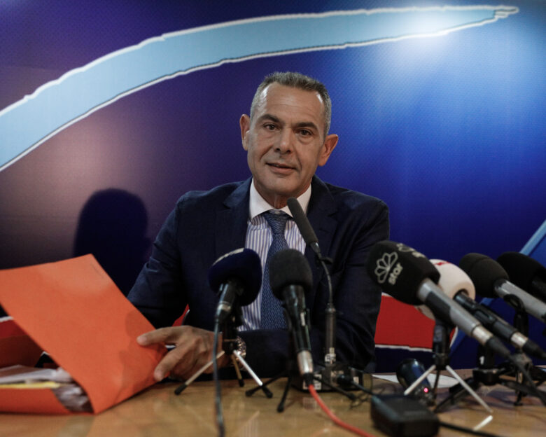 Πάνος Καμμένος: Ο Αλέξης Τσίπρας με κλωτσούσε κάτω από το τραπέζι στα υπουργικά συμβούλια