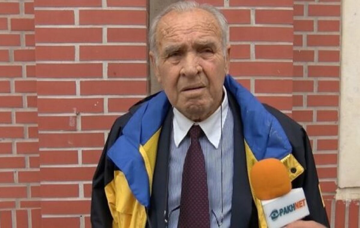 Γιάννης Καβαρατζής