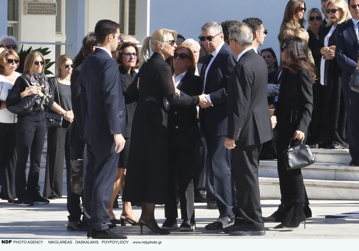 Κηδεία Μαρίσσας Λαιμού