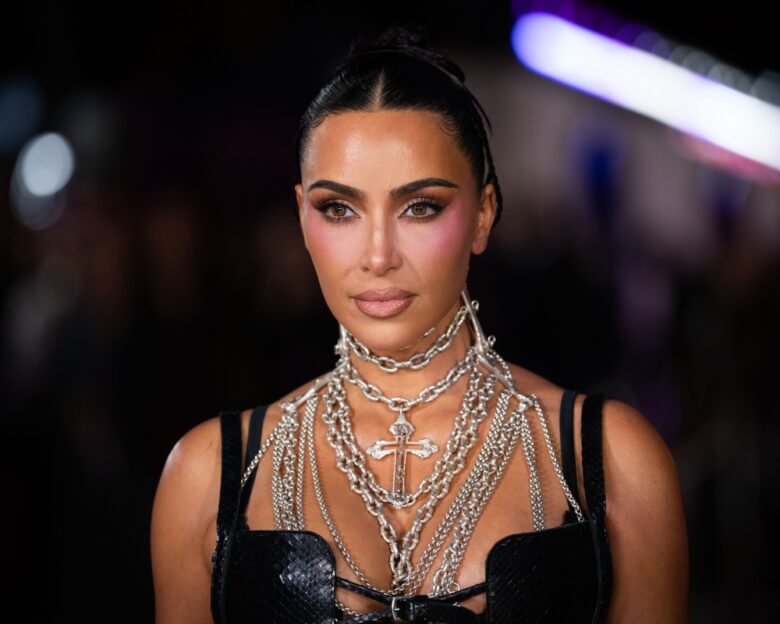 Η Κιμ Καρντάσιαν αμφισβητεί την προσελήνωση του 1969: «Δεν νομίζω ότι πήγαμε στο φεγγάρι, νομίζω πως ήταν ψέματα»