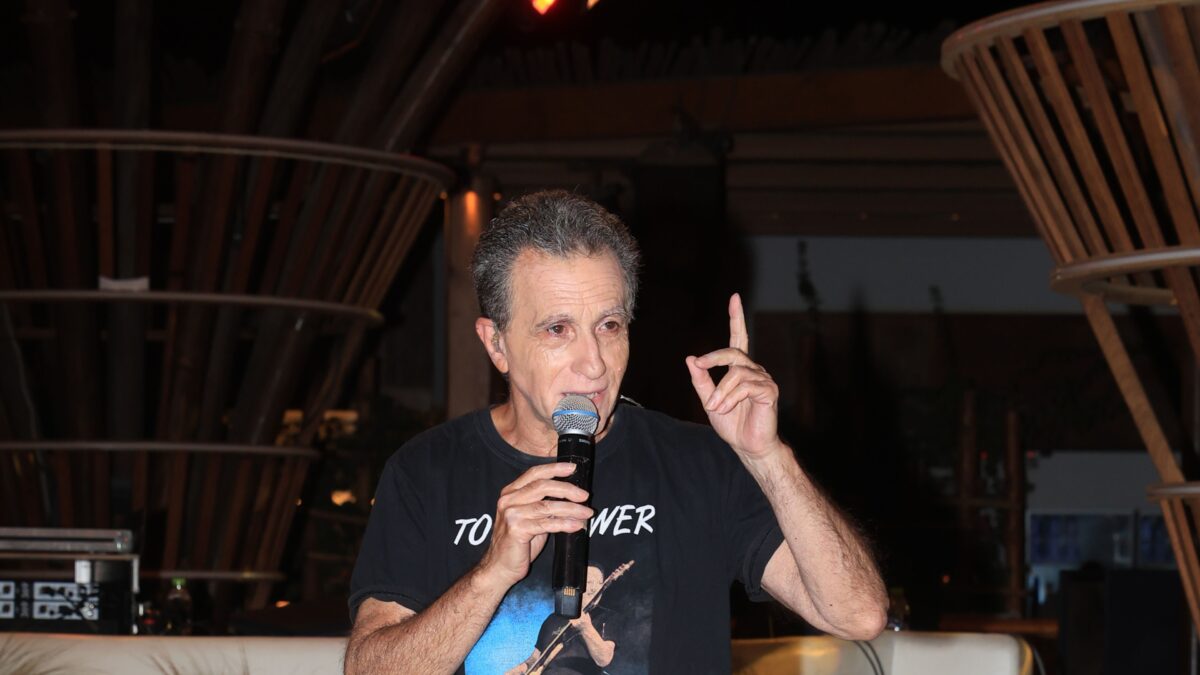 Κώστας Μπίγαλης: «Όταν μια γυναίκα είναι καλά σε μια σχέση, δεν πάει πουθενά»
