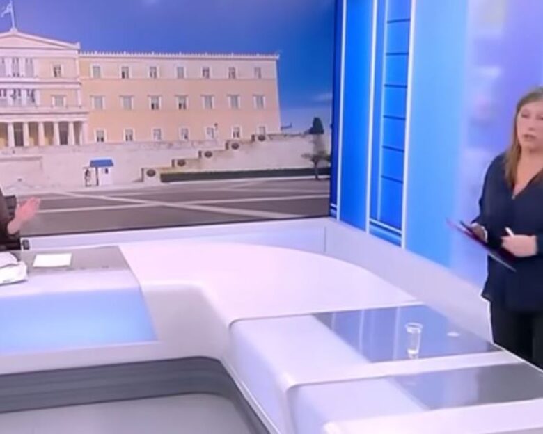 Η Ζωή Κωνσταντοπούλου αποχώρησε από εκπομπή γιατί ενοχλήθηκε από ερώτηση για το βιβλίο του Τσίπρα