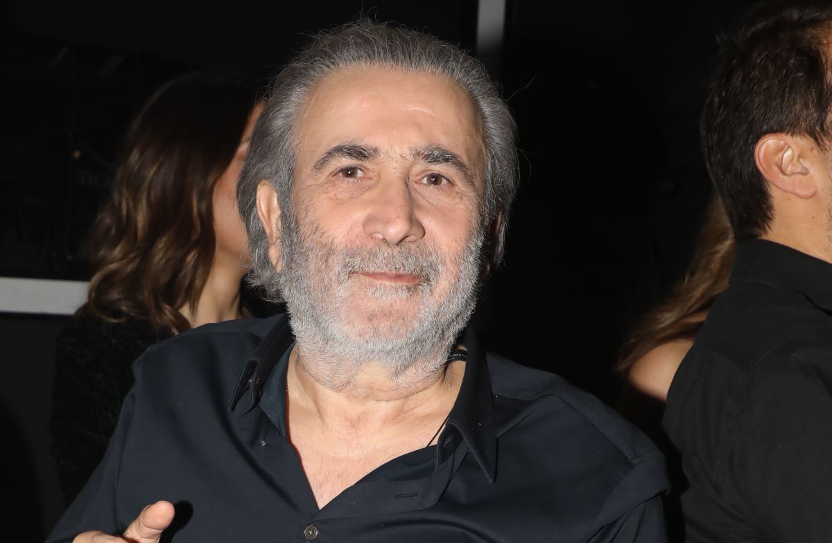 Ο Λάκης Λαζόπουλος