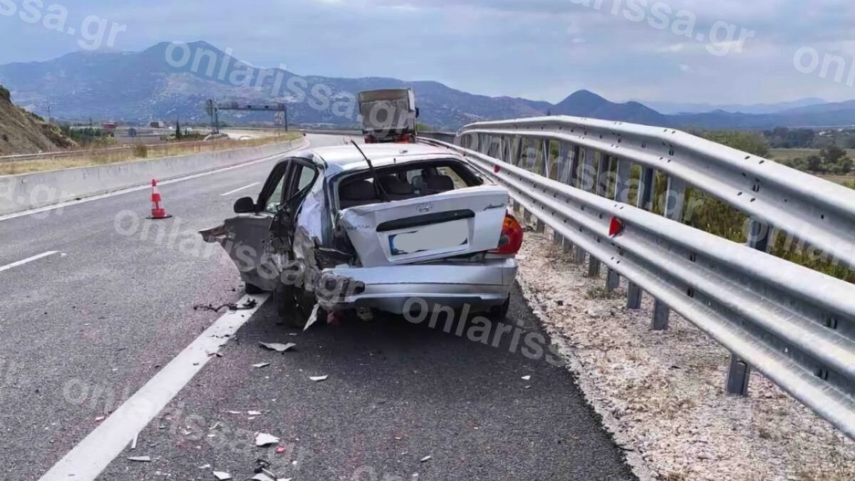 Αυτοκίνητο μετά από τροχαίο