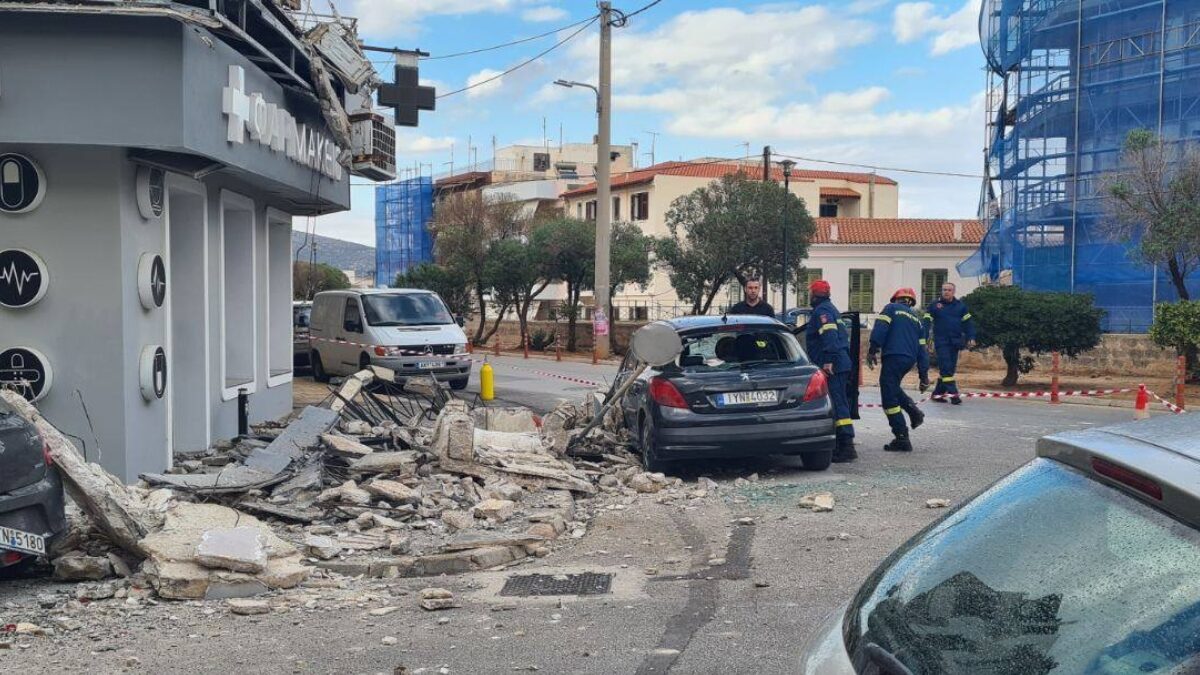 Κατάρρευση μπαλκονιού