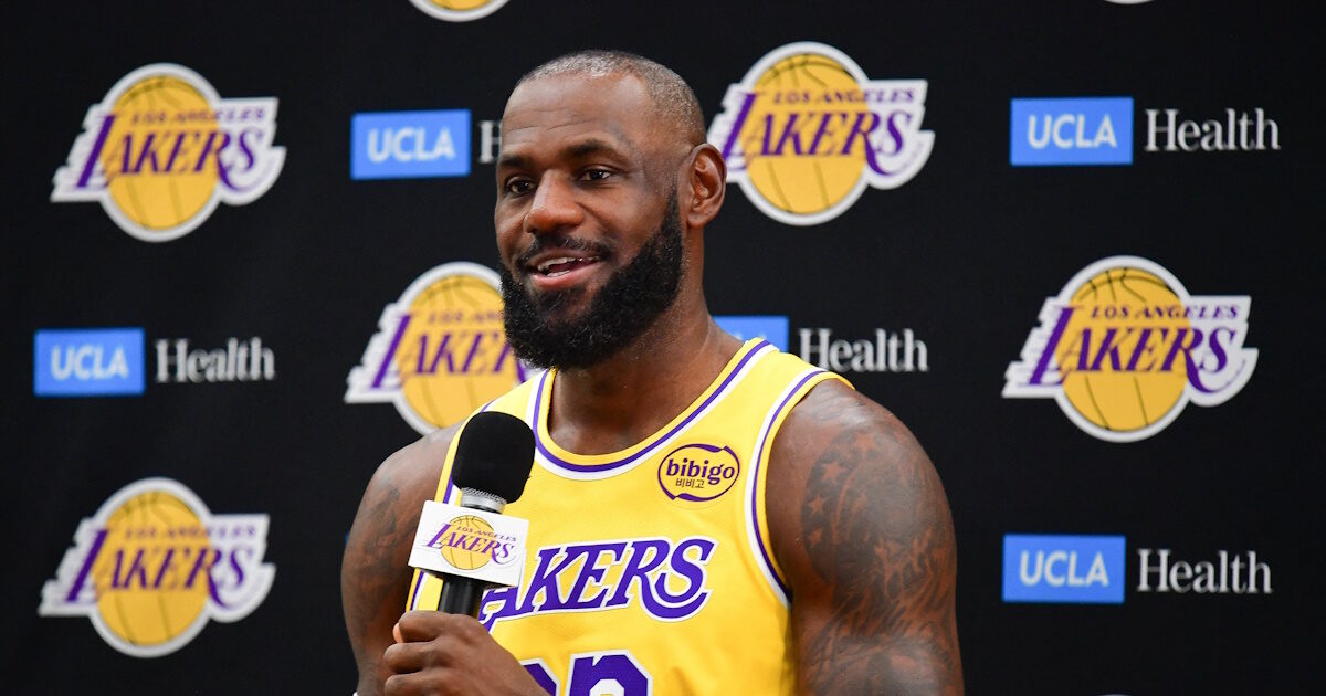 LeBron James Trollers: He does not withdraw but started working with beverage company