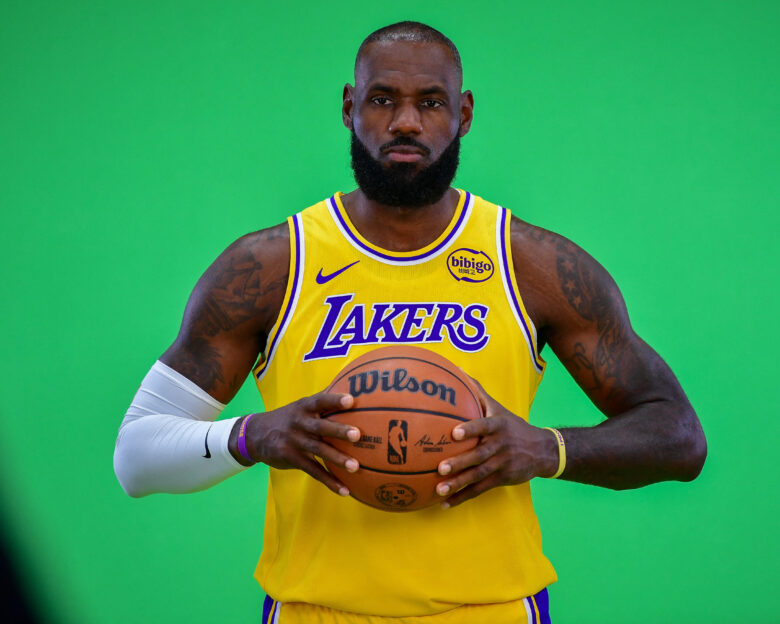 Σκάνδαλο NBA: Ο «παίκτης 3» είναι ο Λεμπρόν Τζέιμς; Πως ενεπλάκη το όνομα του «Βασιλιά» στην υπόθεση που έχει συγκλονίσει το παγκόσμιο μπάσκετ