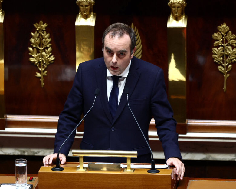 Γαλλία: Παγώνει ο Λεκορνί τη μεταρρύθμιση του συνταξιοδοτικού συστήματος