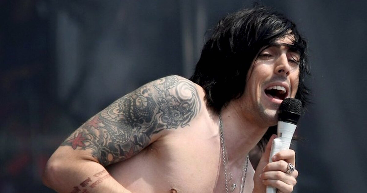 Dead Pedophile LostProphets singer Ian Watkins – stabbed him in prison