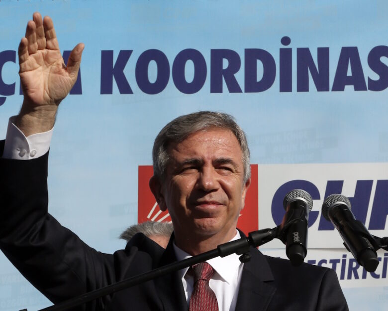 Ποινική έρευνα αλά Ιμάμογλου σε βάρος του δημάρχου της Άγκυρας Μανσούρ Γιαβάς επιδιώκει η γενική εισαγγελία