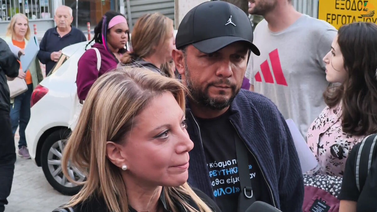 Η Μαρία Καρυστιανού και ο Πάνος Ρούτσι κάνουν δηλώσεις στου Ζωγράφου