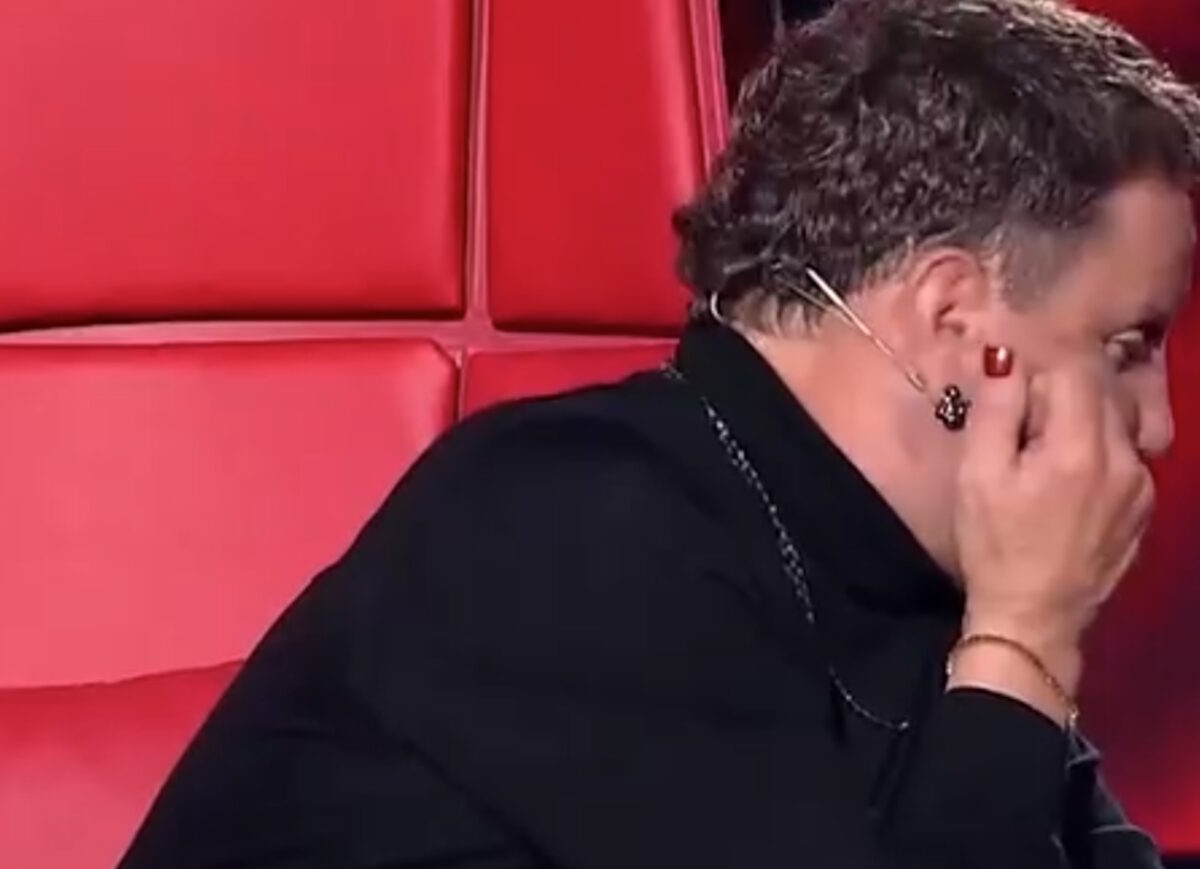 The Voice: Ο Γιώργος Μαζωνάκης κράτησε μούτρα σε διαγωνιζόμενη που δεν τον επέλεξε