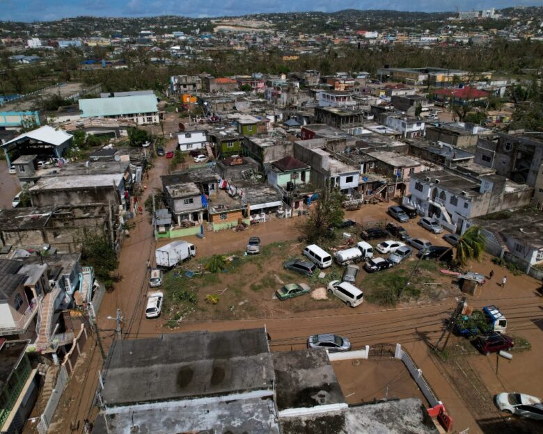 Ο τυφώνας Melissa «ισοπέδωσε» την Καραϊβική: Νεκροί, και εικόνες βιβλικής καταστροφής στο πέρασμά του