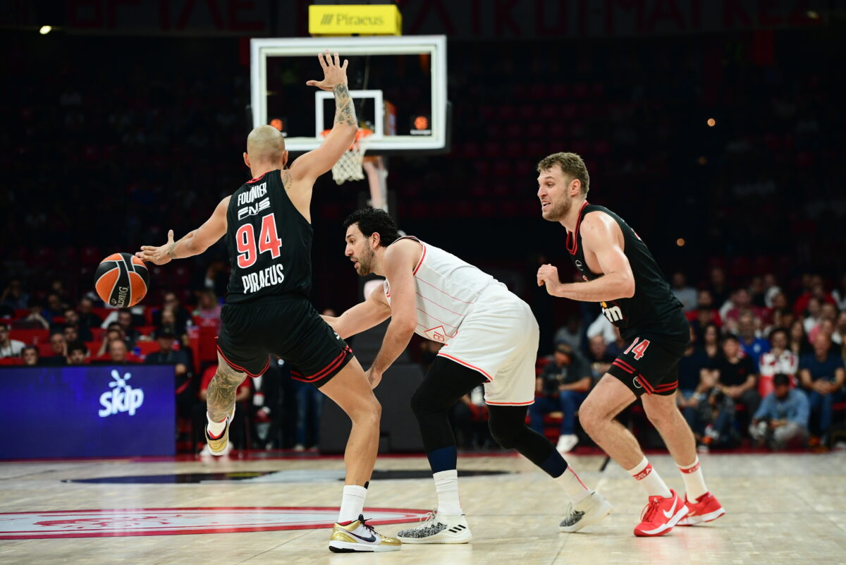 Μονομαχία στο Ολυμπιακός - Χάποελ (KLODIAN LATO