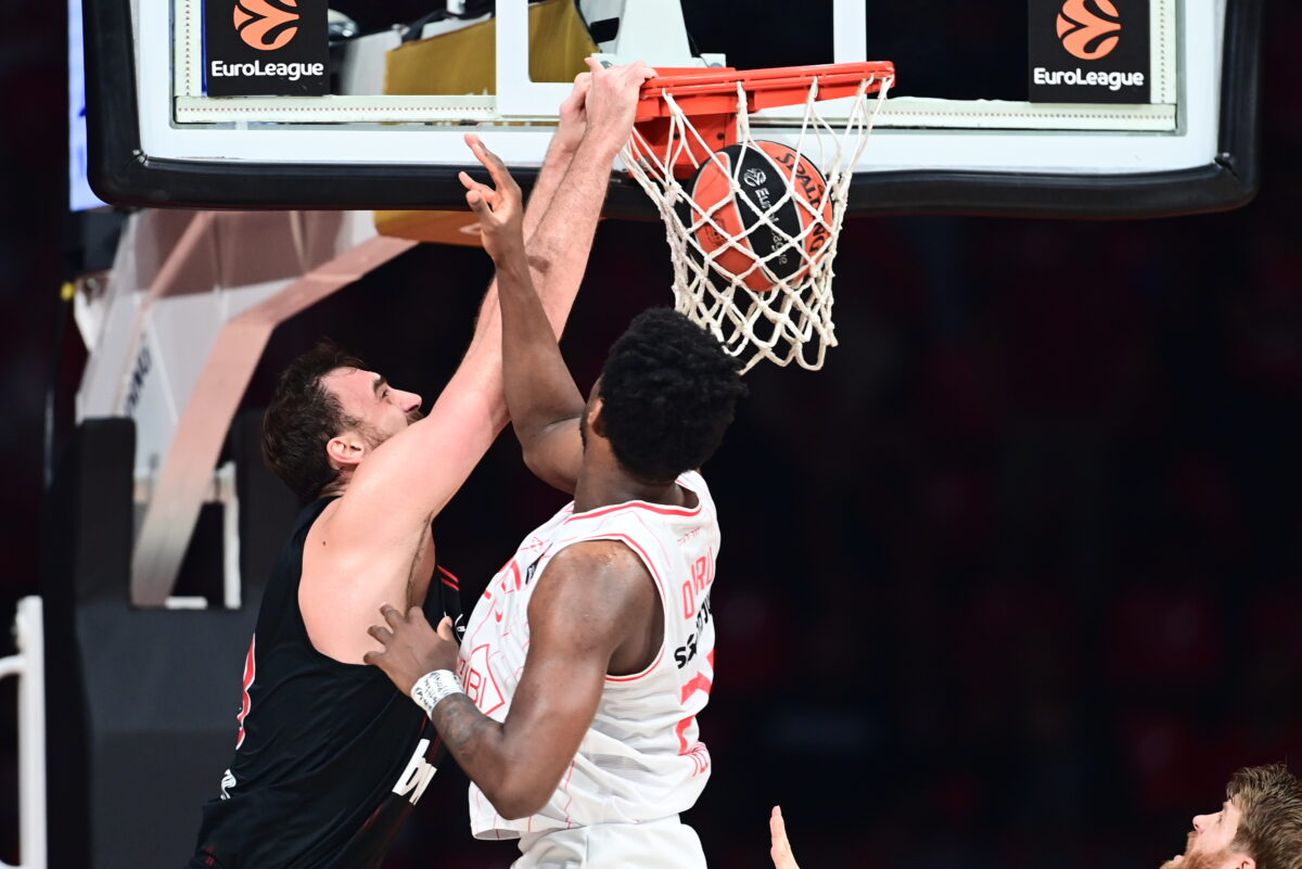 Ο Μιλουτίνοφ κόντρα στη Χάποελ (ΓΙΩΡΓΟΣ ΜΑΤΘΑΙΟΣ