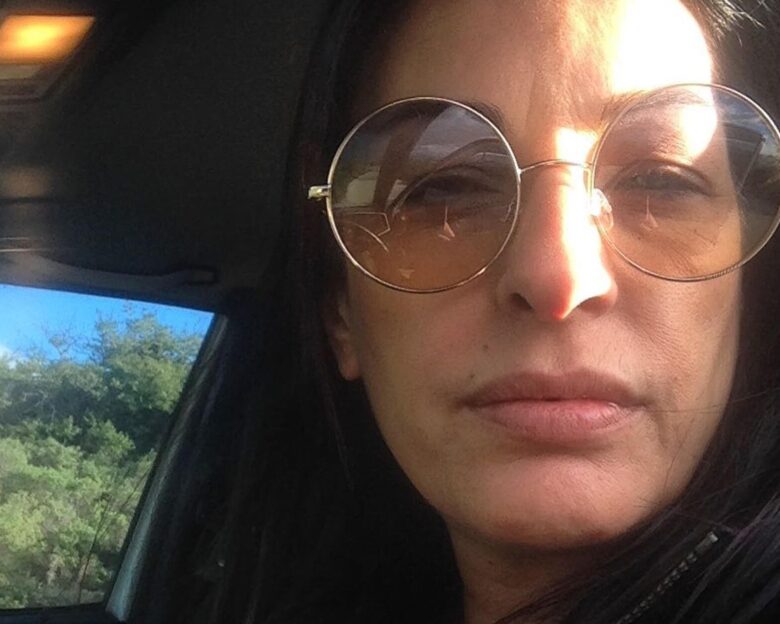 Η Μυρσίνη Λοΐζου κατά του Ανδρέα Δρυμιώτη και της «Καθημερινής»: «Δεν έχω διατυπώσει ποτέ τέτοιο κείμενο»