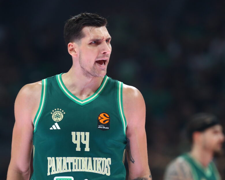 Ντίνος Μήτογλου και Παναθηναϊκός συνεχίζουν μαζί για ακόμα 3 χρόνια