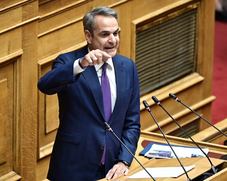 Μητσοτάκης για Μνημείο Αγνώστου Στρατιώτη: «Οι ιεροί τόποι ανήκουν σε όλους και όχι σε όσους φωνάζουν ή απειλούν περισσότερο»
