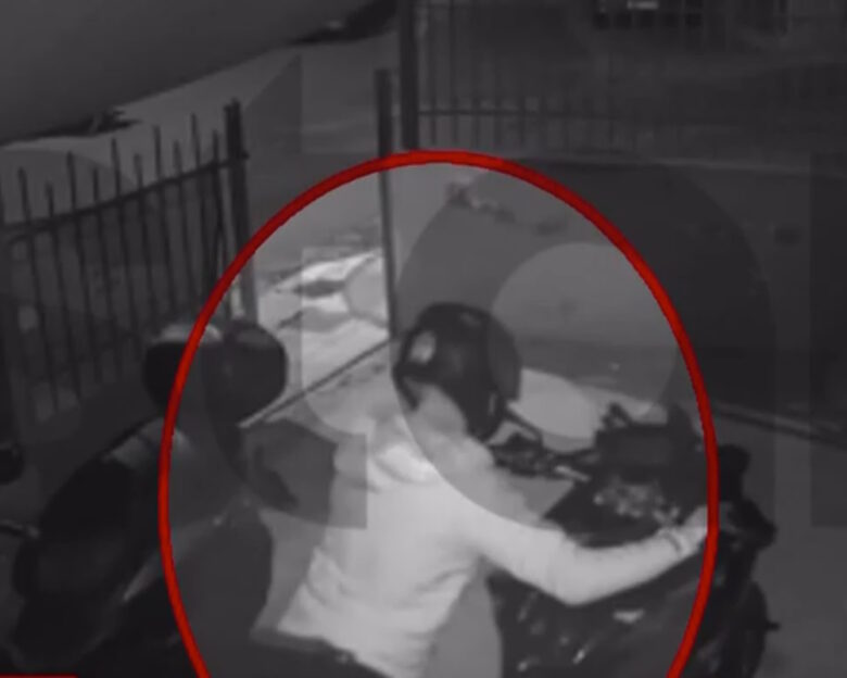 Χαϊδάρι: Παραβίασαν γκαραζόπορτα και «βούτηξαν» μηχανάκι μέσα σε 5 δευτερόλεπτα – Δείτε βίντεο