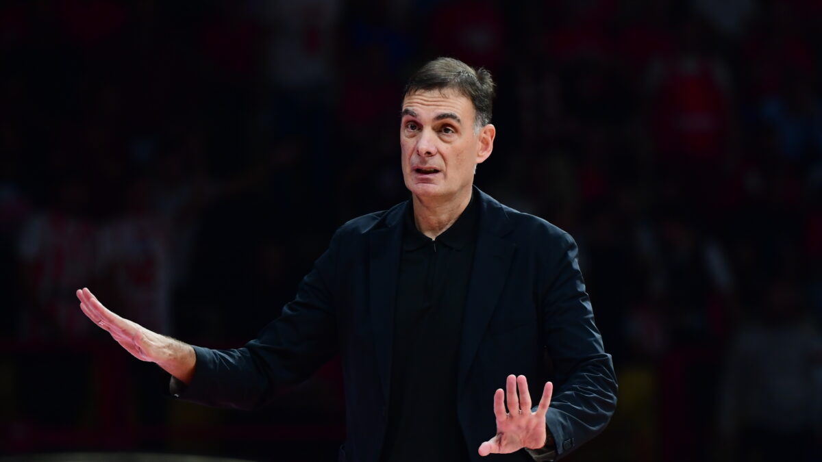 Ο Γιώργος Μπαρτζώκας στο παιχνίδι με τη Χάποελ (KLODIAN LATO