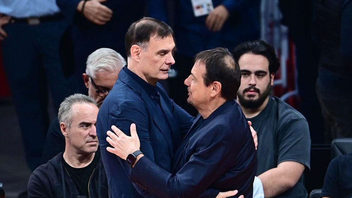 Γιώργος Μπαρτζώκας και Εργκίν Αταμάν (ΦΩΤΟ Eurokinissi)