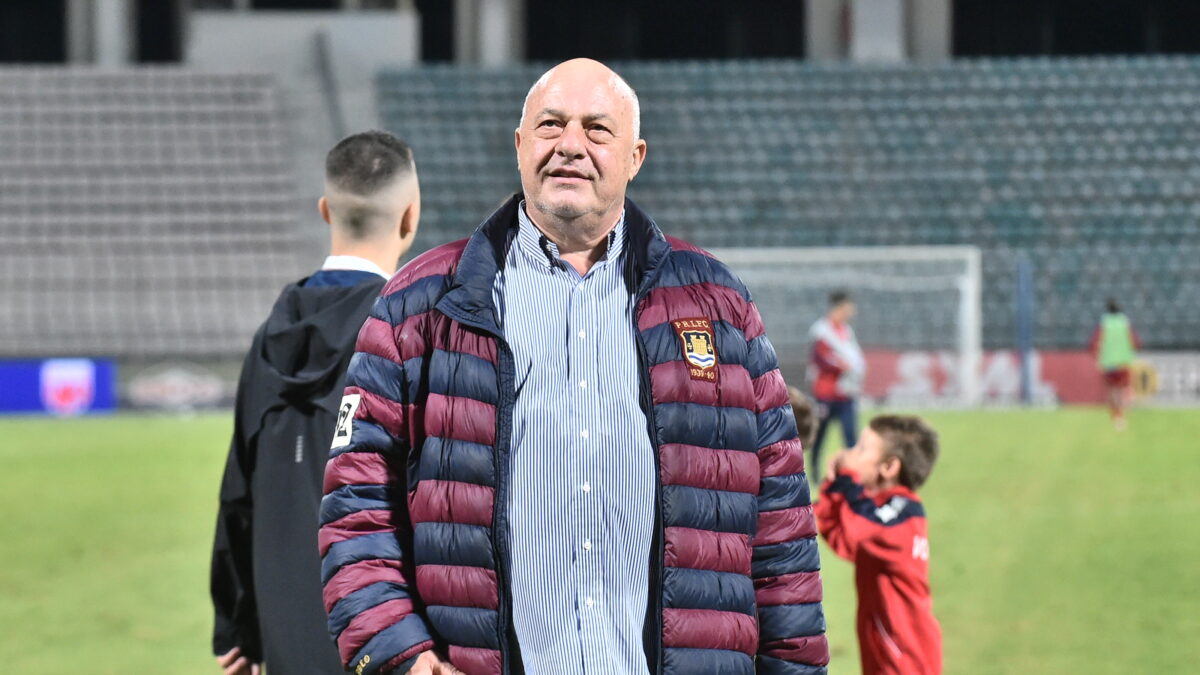 ΒΑΣΙΛΗΣ ΟΙΚΟΝΟΜΟΥ